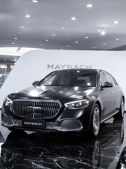 重庆62岚图汽车的售后服务让用户无忧出行，迈巴赫未来的豪华车趋势